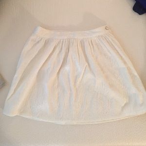 Off-white textured skirt
